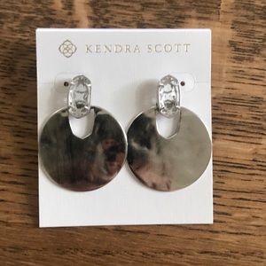 Kendra Scott Deena earrings